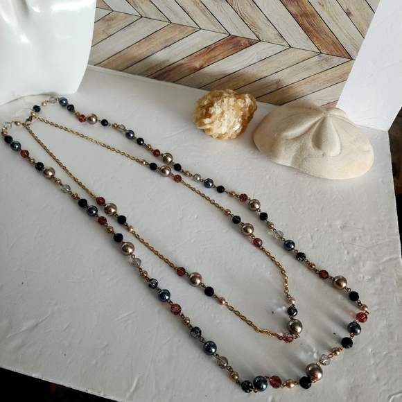 Double Strand Gold Chain Necklace with Crystals and Faux Pearls  New - Picture 3 of 7